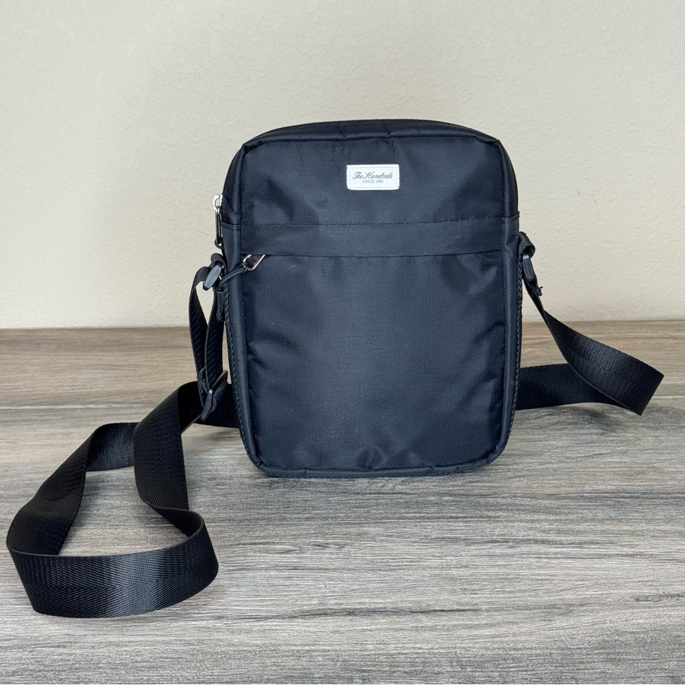 The Hundreds Rich Side Bag Black Nylon Messenger Crossbody Unisex